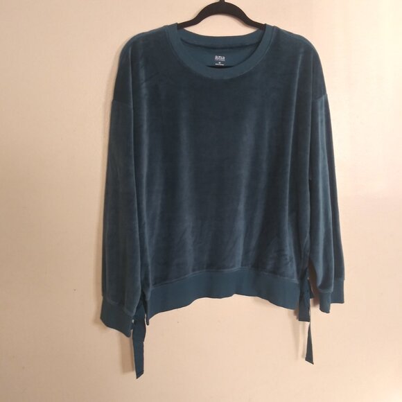 A.N.A A New Approach Women’s Legion Blue Tie-Hem Velour Sweatshirt Medium - Picture 10 of 11